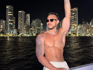 Aron Tayler