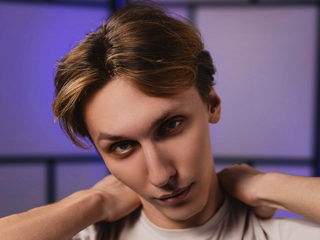 Adrian Di