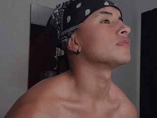 Steven Riivera