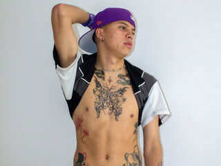 Damian Sterling