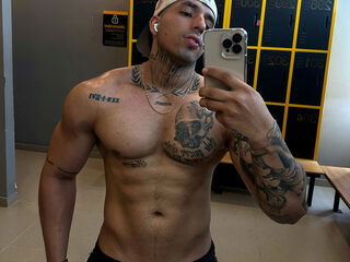 Darius Phoenixx