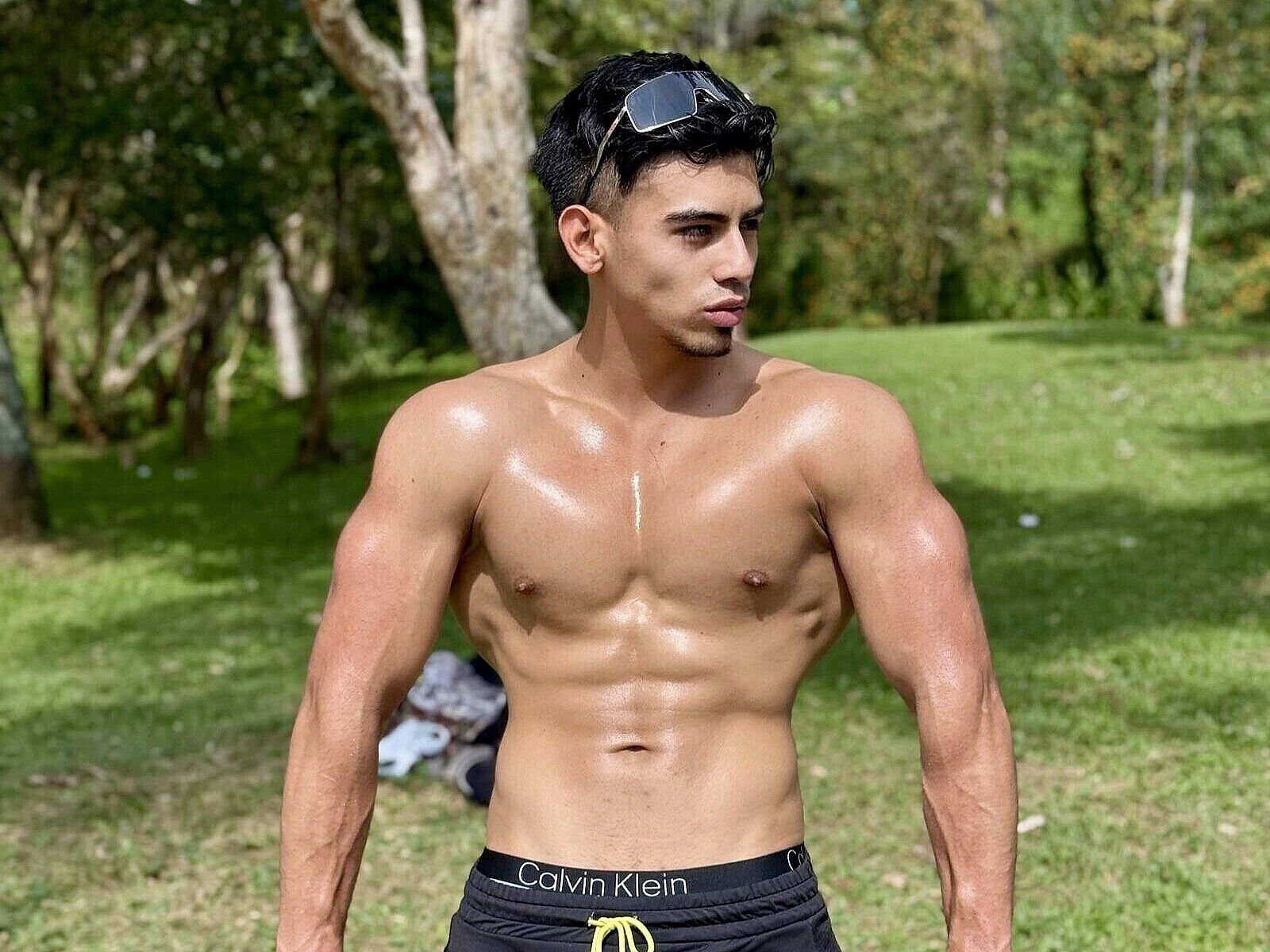 Vinny Oliver