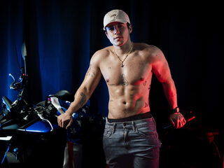 Aaron Bain