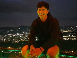 Tobias Vega