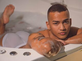 Rafael Leonn