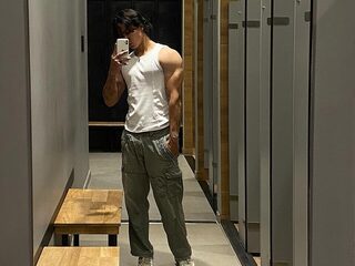 Toji Lee